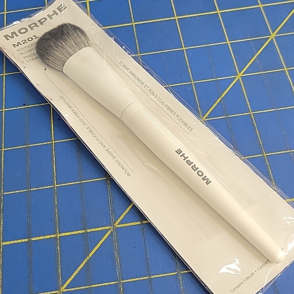 Morphe M201 Brush in White and Gray New
